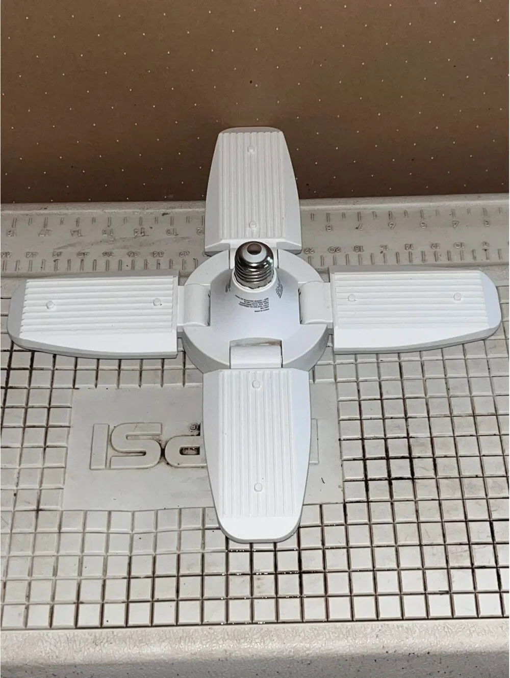Foldable LED Garage Light with Adjustable Panels